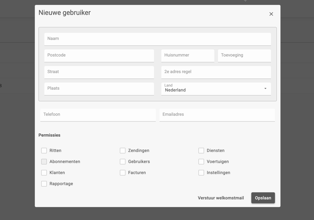 Het formulier Nieuwe gebruiker met het blok Permissies