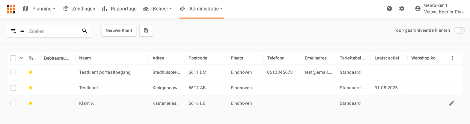 Het klantenoverzicht in Veloyd met het pennetje aan het einde van de klantregel