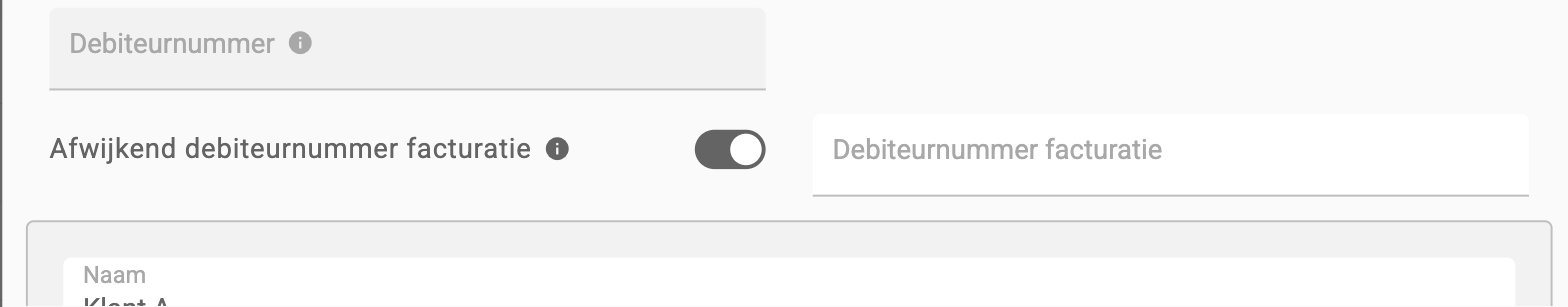 Het vergrendelde veld Debiteurnummer met de schakelaar Afwijkend debiteurnummer facturatie