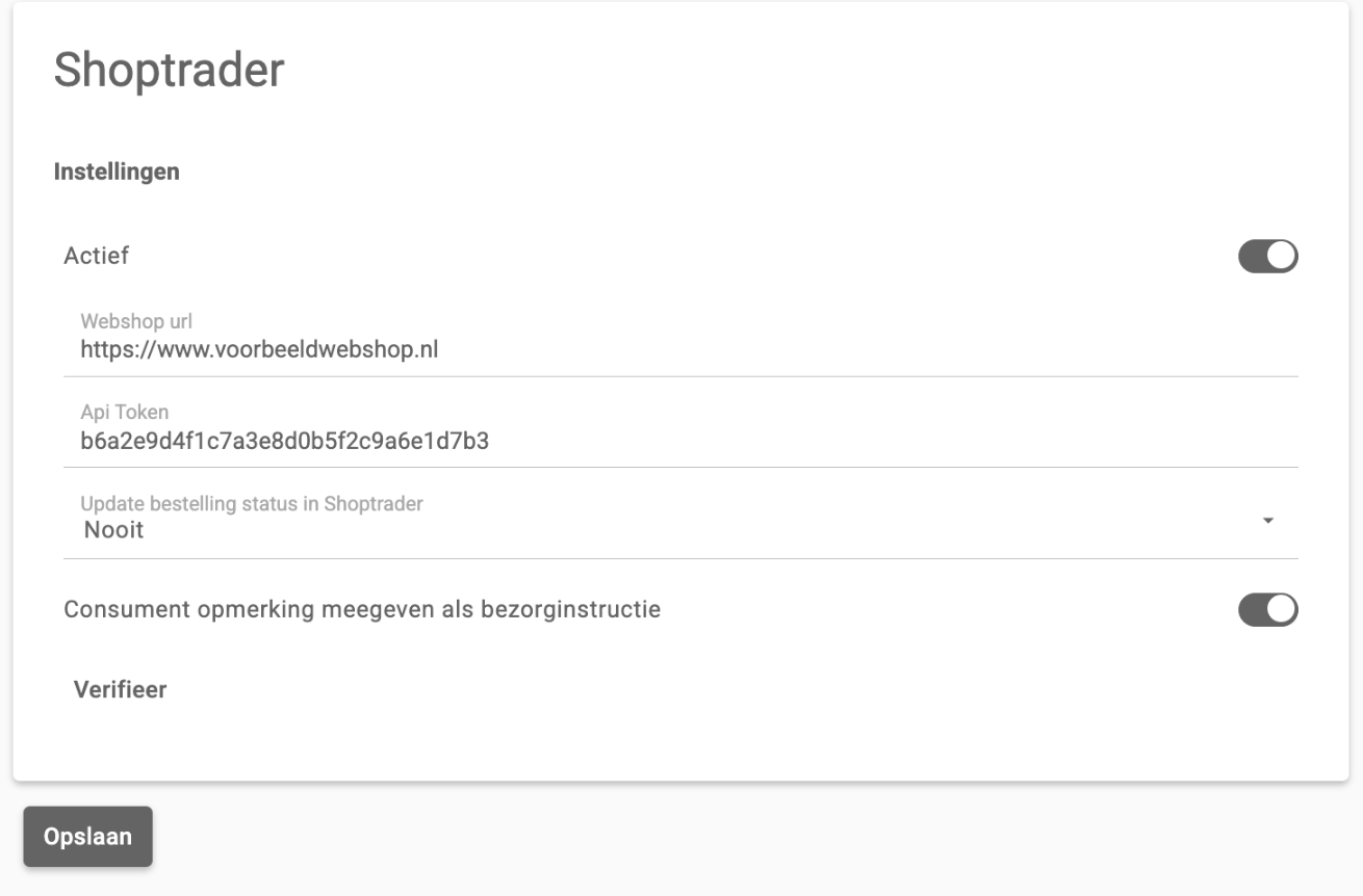 De instellingen van Shoptrader met Webshop url en Api Token ingevuld