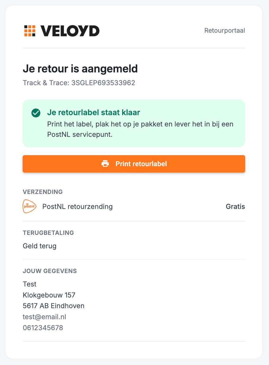 De bevestiging Je retour is aangemeld in het retourportaal met de Track & Trace code, de melding dat het retourlabel klaarstaat en de knop Print retourlabel